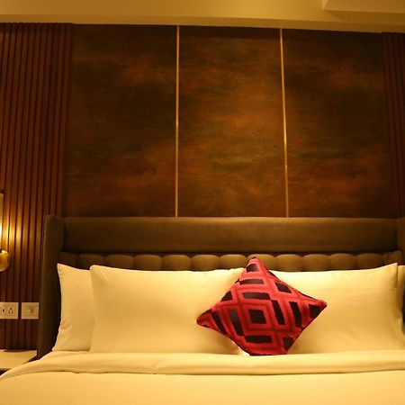 Dreamz Inn & Suites Zirakpur Εξωτερικό φωτογραφία