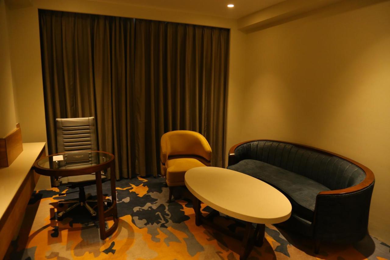 Dreamz Inn & Suites Zirakpur Εξωτερικό φωτογραφία