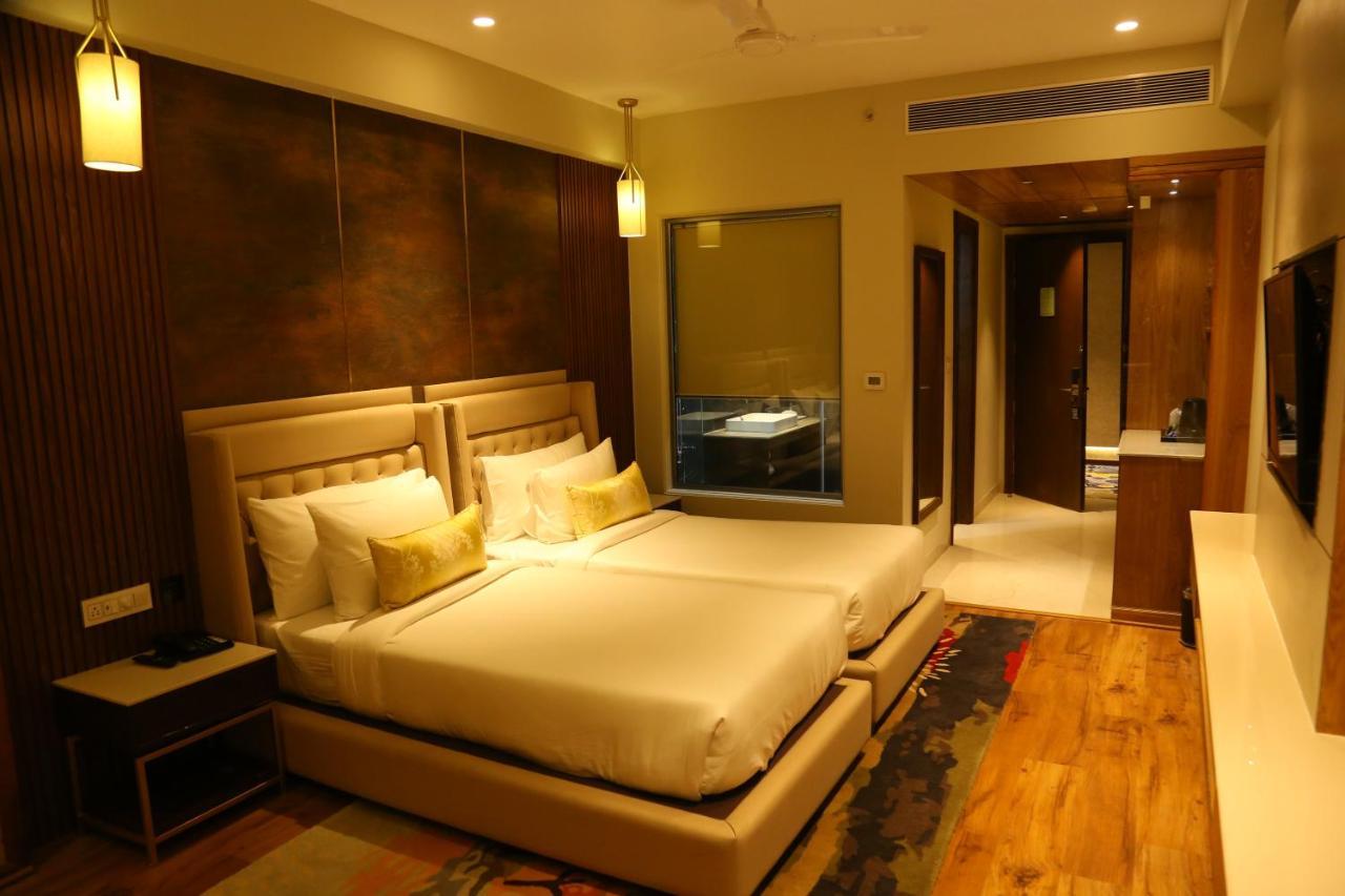 Dreamz Inn & Suites Zirakpur Εξωτερικό φωτογραφία