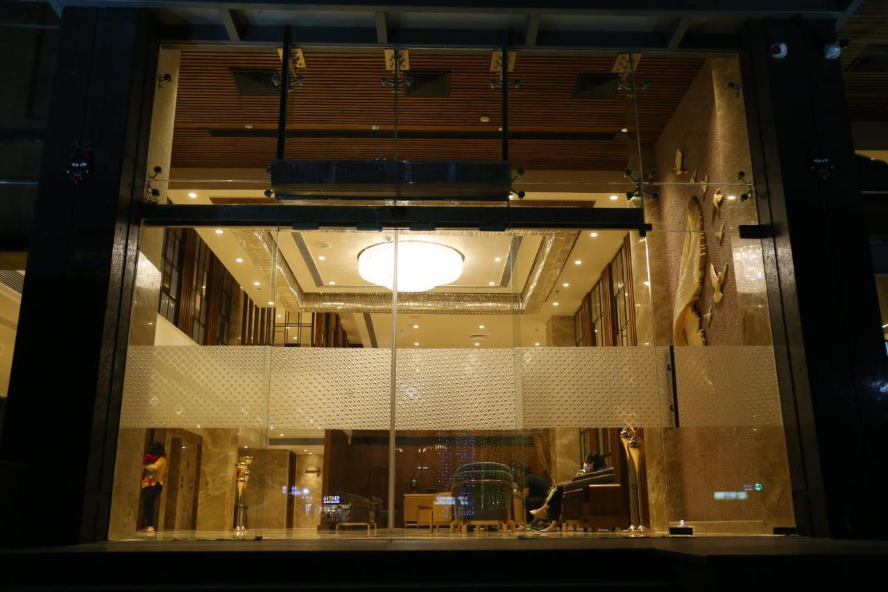 Dreamz Inn & Suites Zirakpur Εξωτερικό φωτογραφία